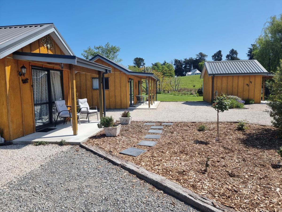 Cheviot Motels, Cabins And Camp מראה חיצוני תמונה