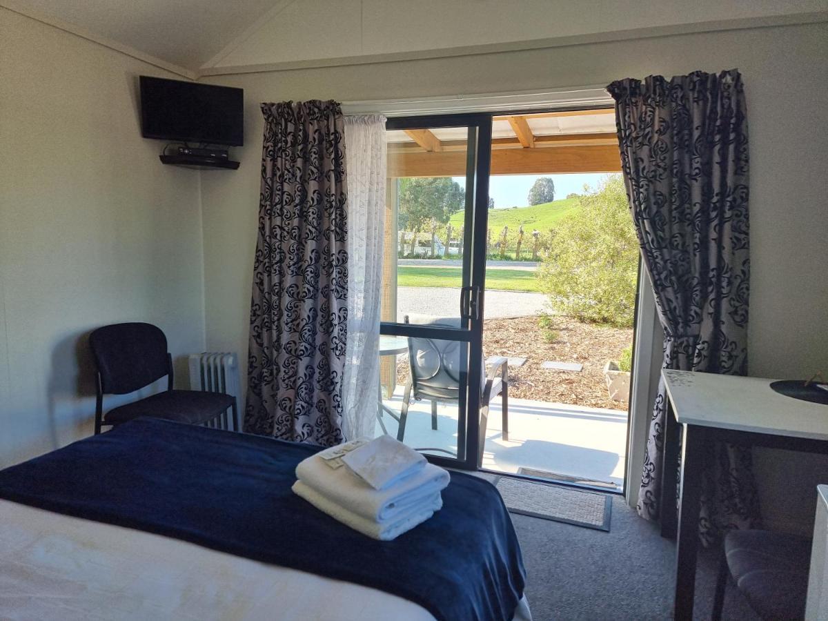 Cheviot Motels, Cabins And Camp מראה חיצוני תמונה